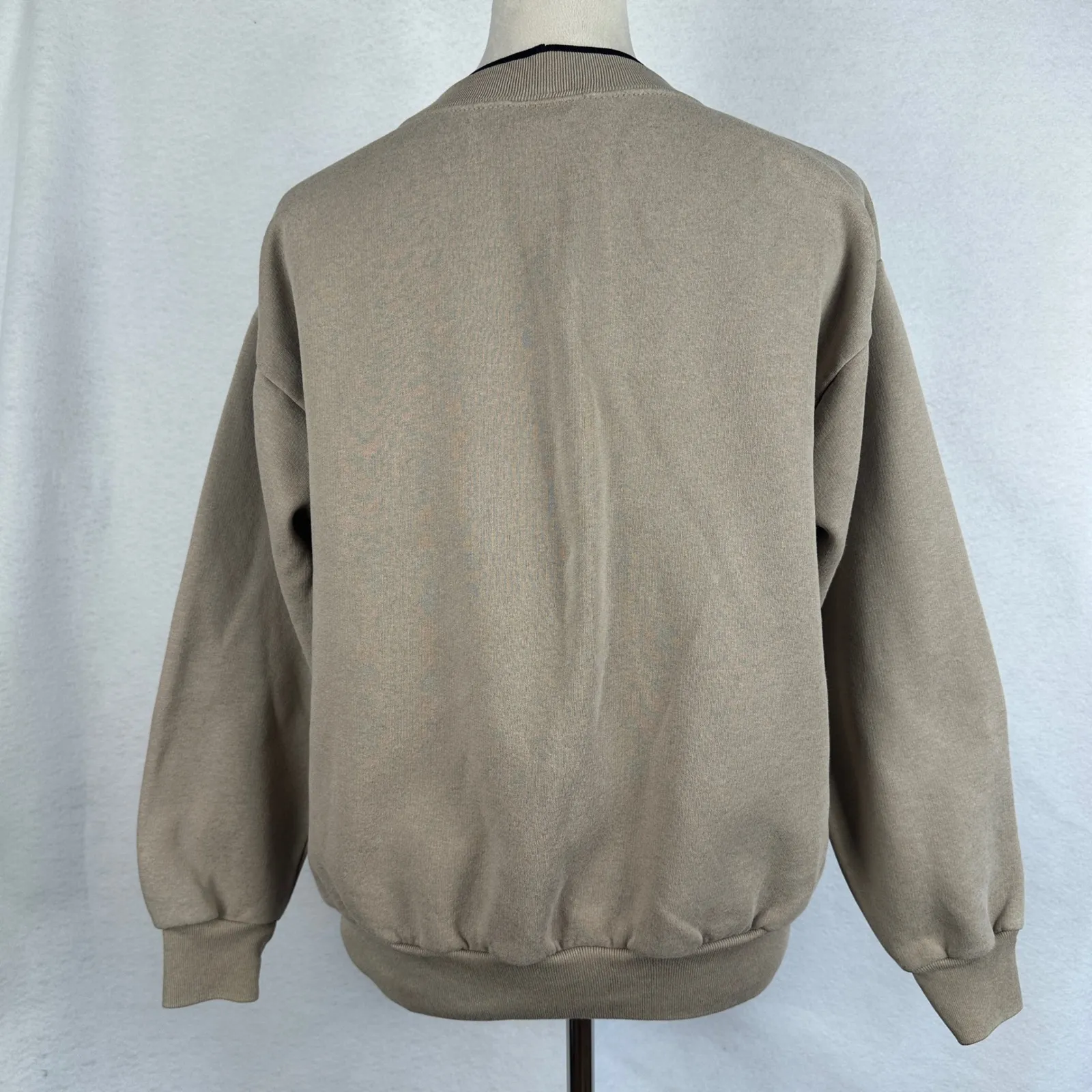 Vintage ColdwaterCreek Graphic Sweatshirt Mountain LionNature Taupe WomenMedium - Image 3