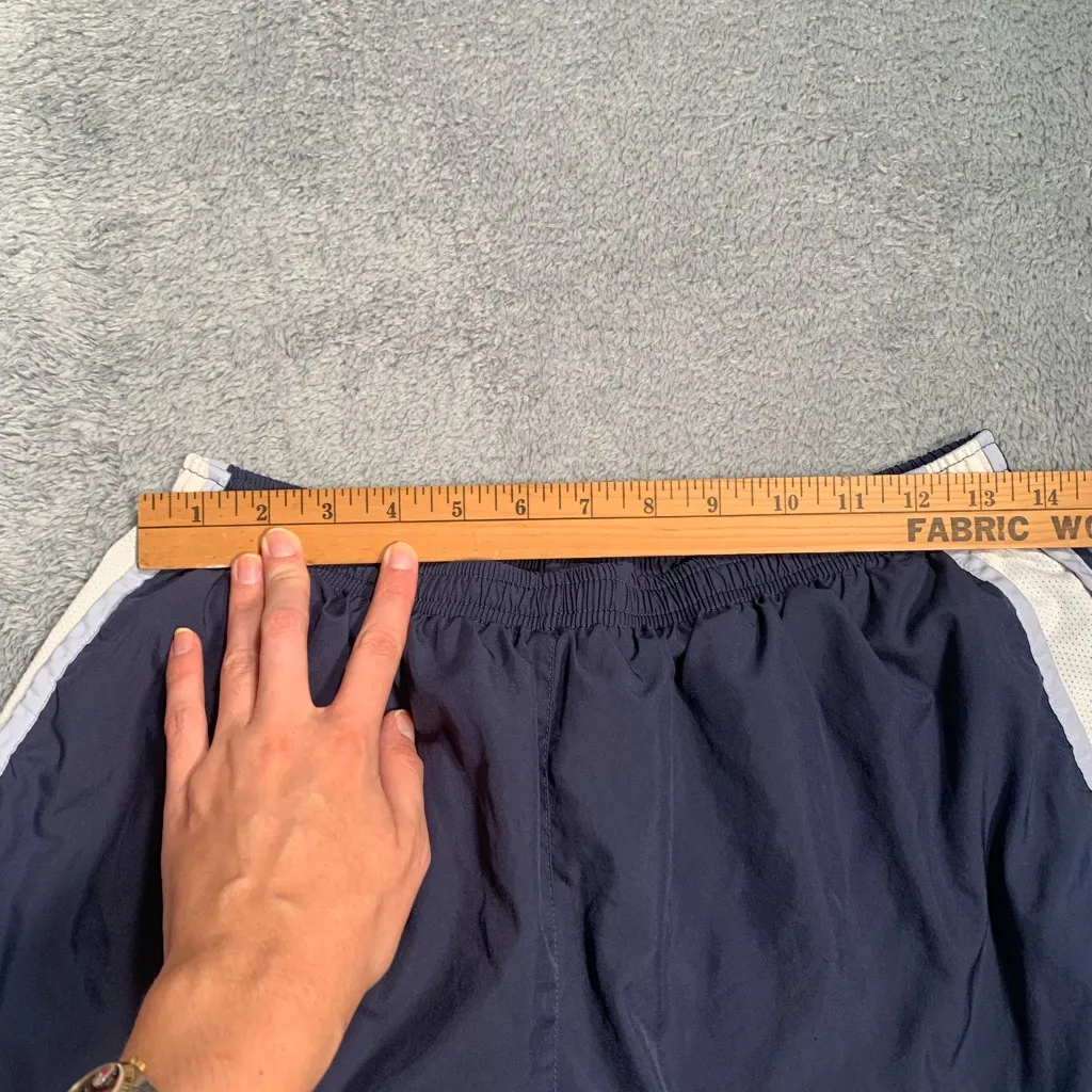 Nike Women's Dark Blue Athletic Shorts - Image 7