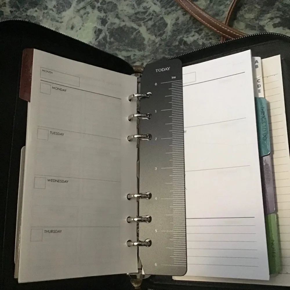 Organizer purse with glasses holder - Image 10