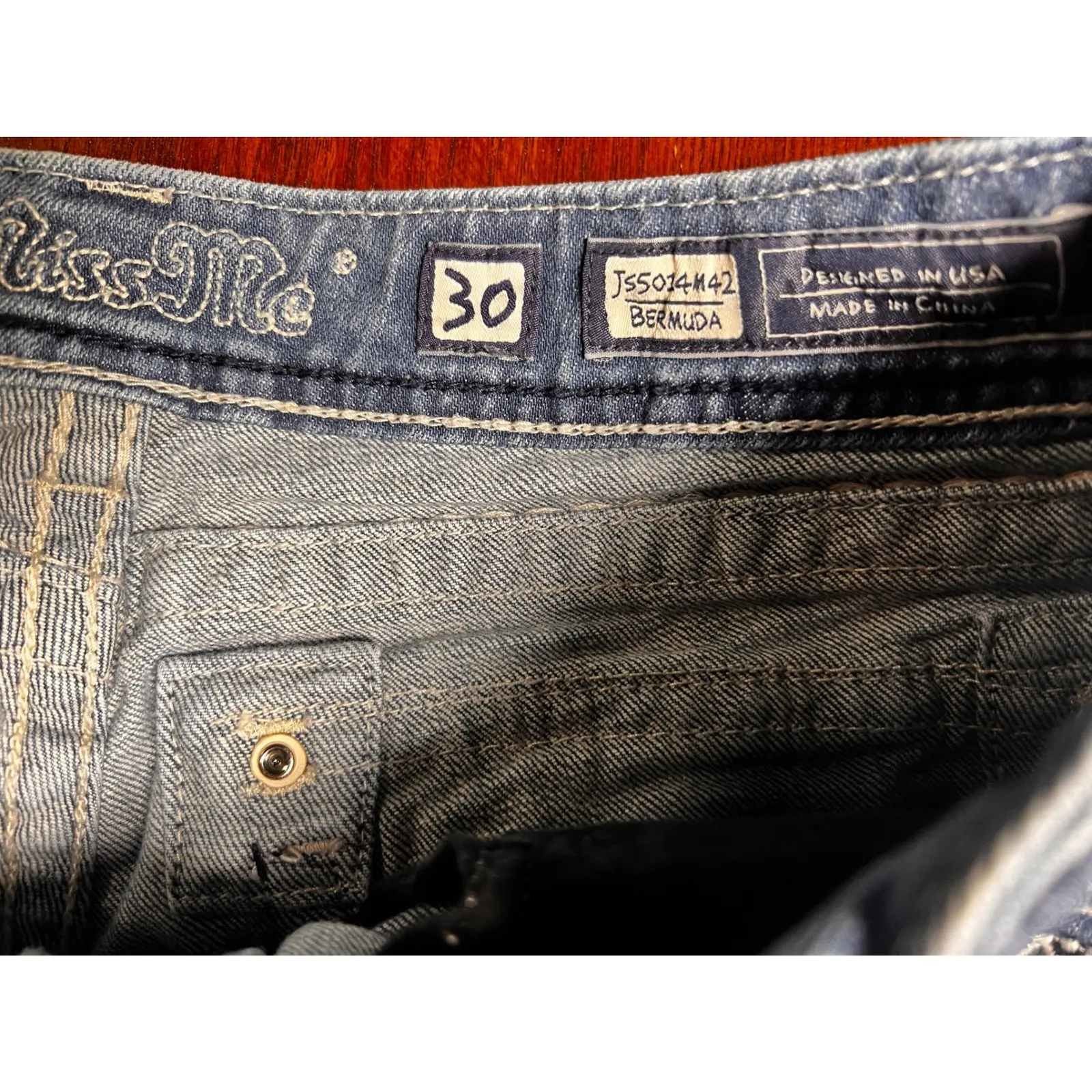 Miss Me Bermuda Denim Shorts Embellished Flap Pockets Light Wash Size 30 Y2K‎ - Image 5