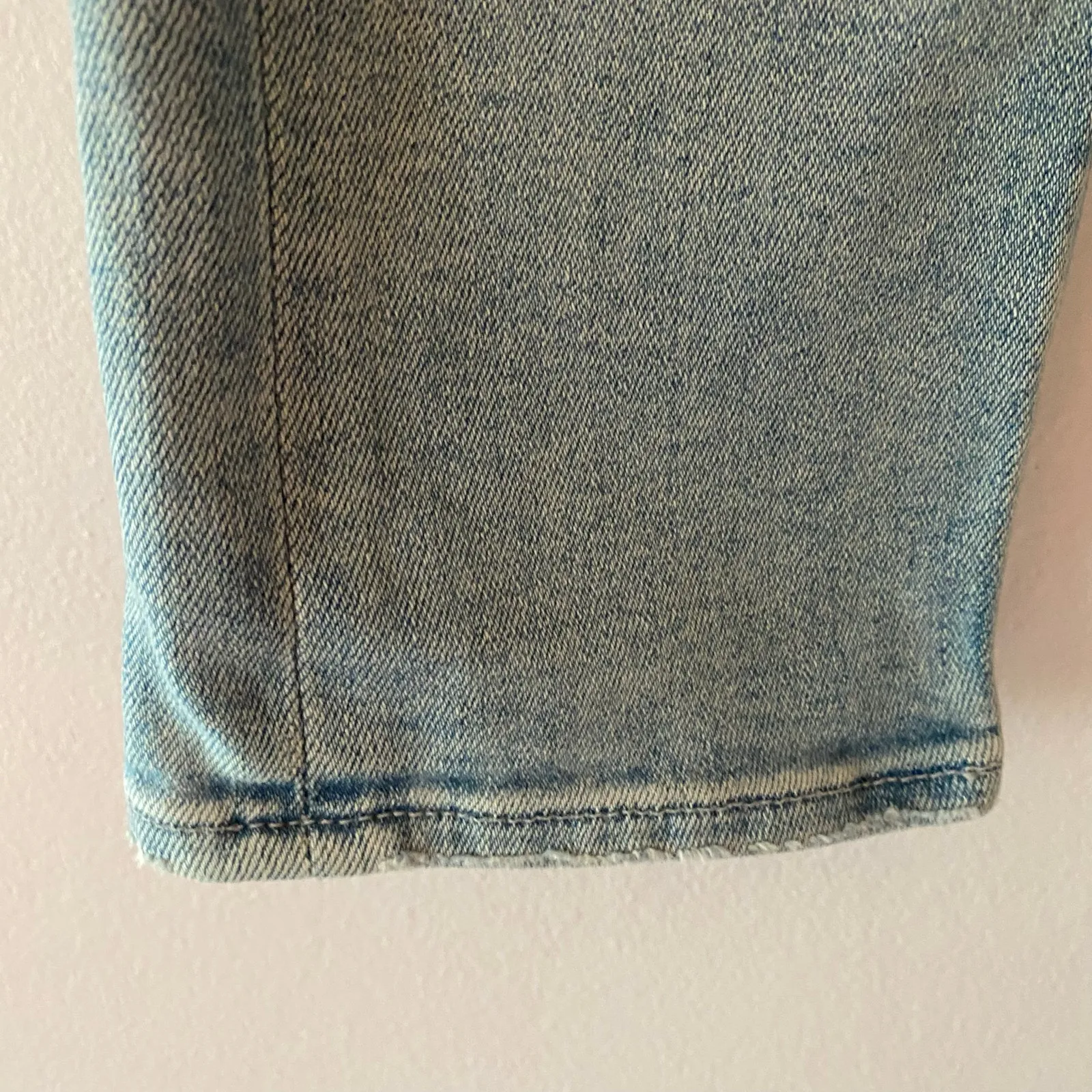 Mother The Mid Rise Dazzler Flood Jeans in Sweet Petals Light Wash Women size 24 Blue - Image 8