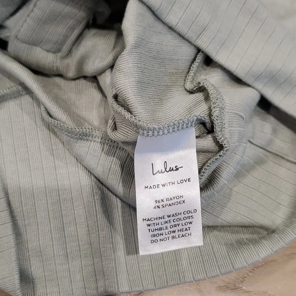 Lulu's Lookin' Flirty Sage Green Ribbed Collared Short Sleeve Crop Top - Image 7