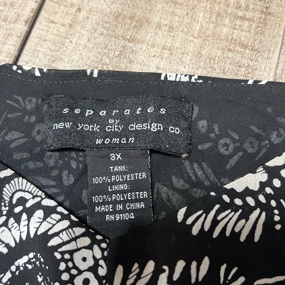 Separates by New York City Design Co. EUC women’s camisole style tank. 3 XL Black Size 3X - Image 3