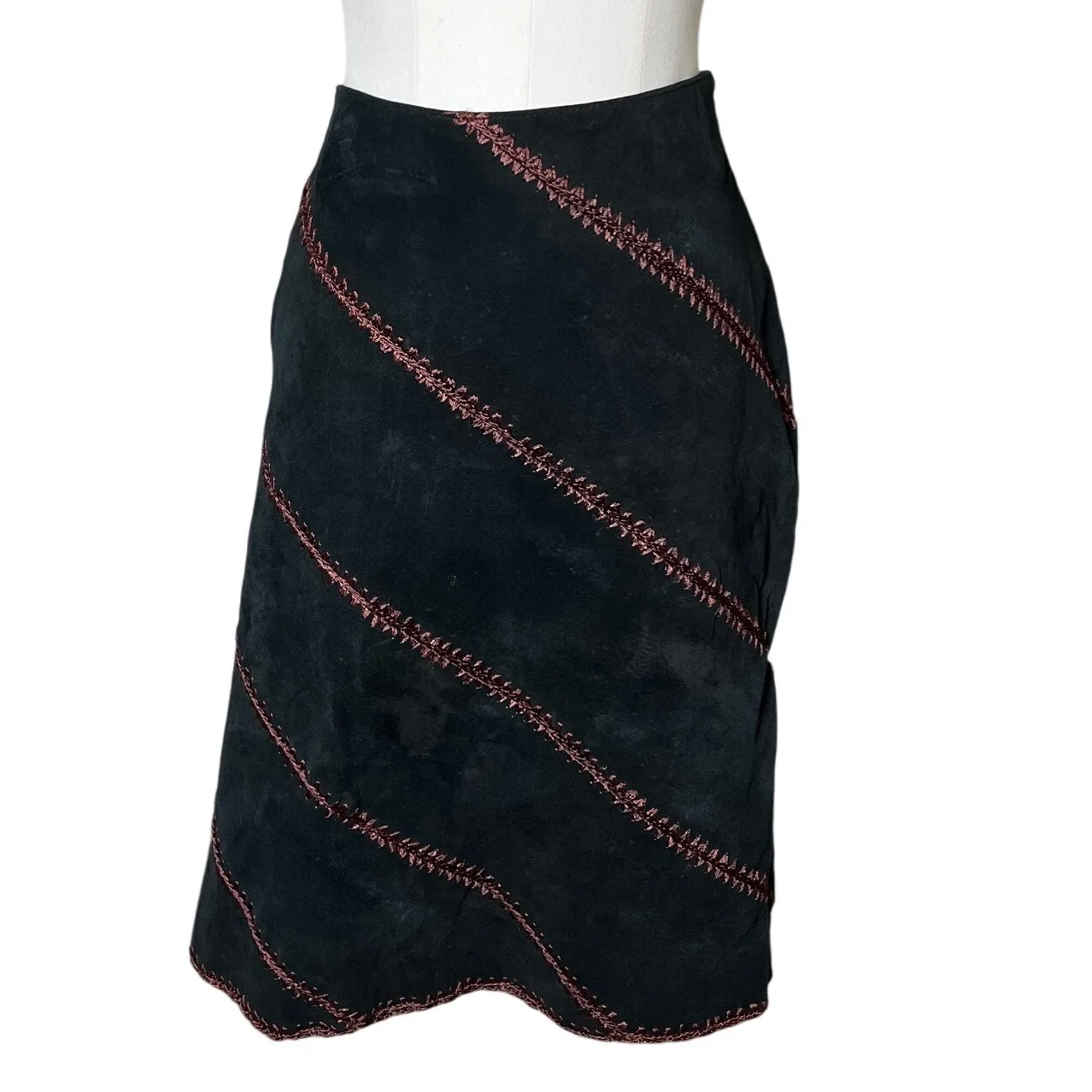 Vintage Karen Kane 100% Leather Suede‎ Skirt Sz 12 Black Embroidered Boho Y2K - Image 5