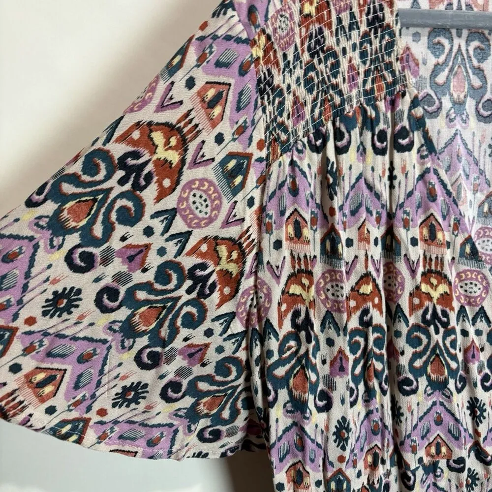 Torrid Crepe Smocked Wrap Tie Front Multi Tribal Boho Print Top Size 3 3X NWT - Image 7