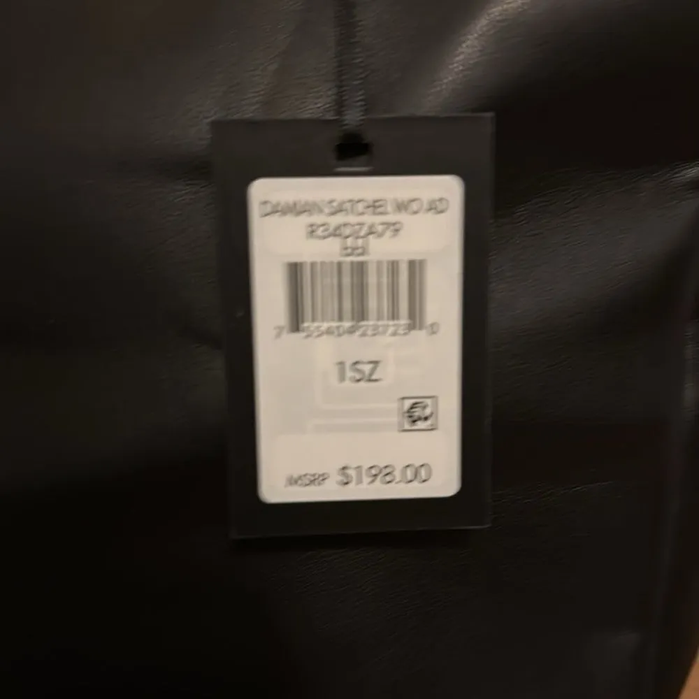 DKNY Camera Bag B93 - Image 6