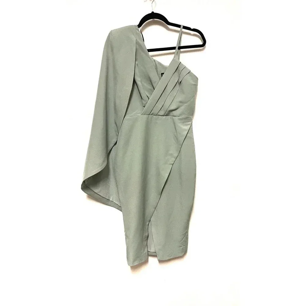 NWT Lavish Alice Grace One Shoulder Cape Pleated Midi Dress - Image 4