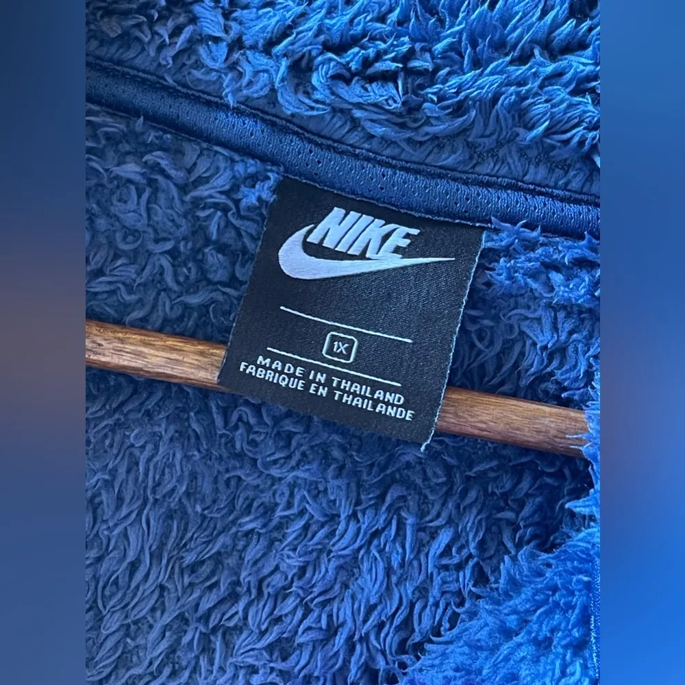 SPORTSWEAR SHERPA PLUSH FLEECE ZIP CROP SWEATSHIRT SIZE 1X - Image 6