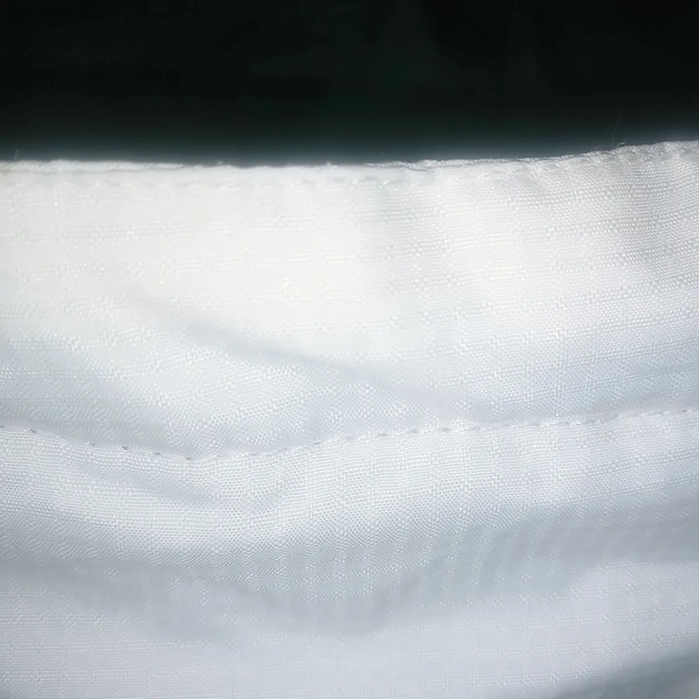 ZeroXposur L Hoodie Embroidered White Ski Jacket - Image 9