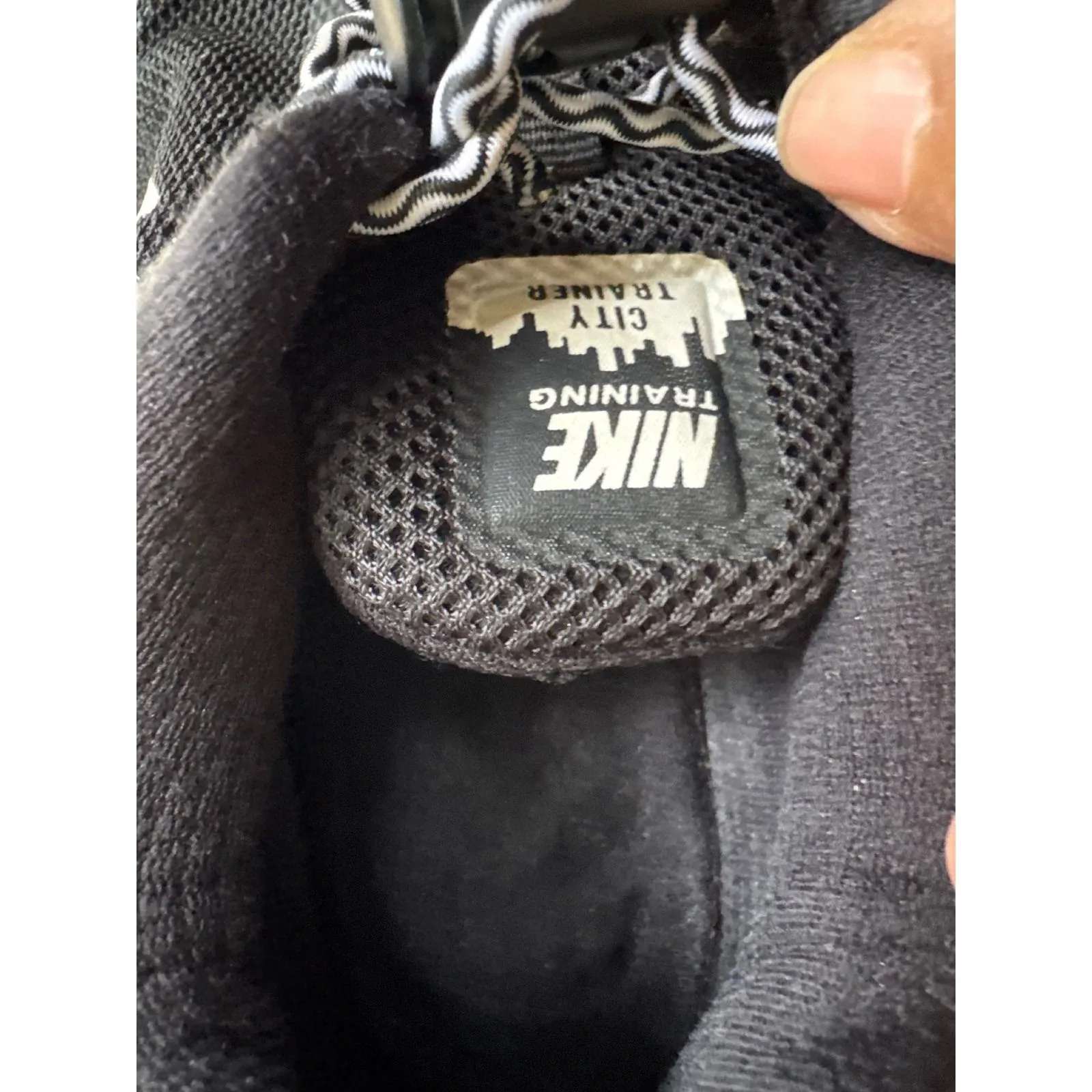 Nike City Trainer Black White Mesh Lace‎ Up Athletic Shoes Women's 7.5 - Image 2