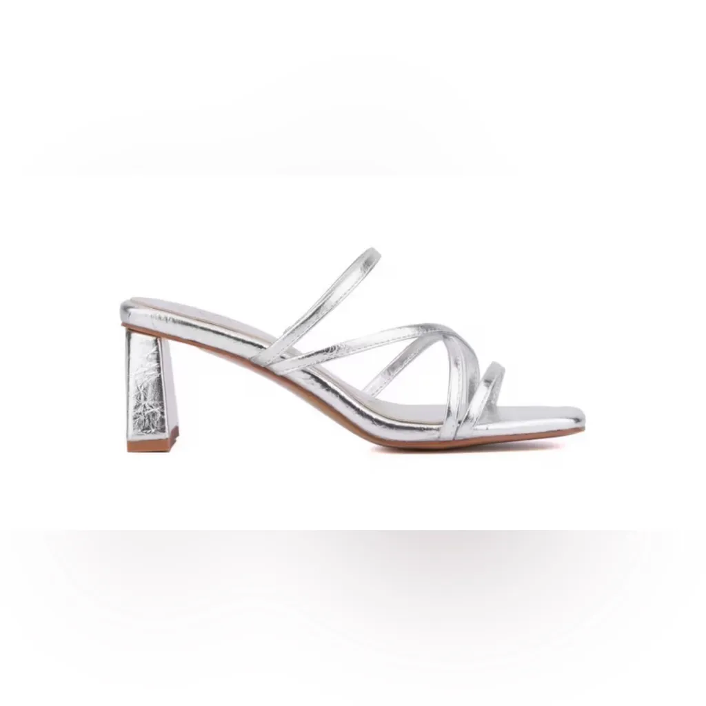 NEW Silver OLIVIA MILLER LIMELIGHT DRESS SANDALS 8 $60 - Image 2
