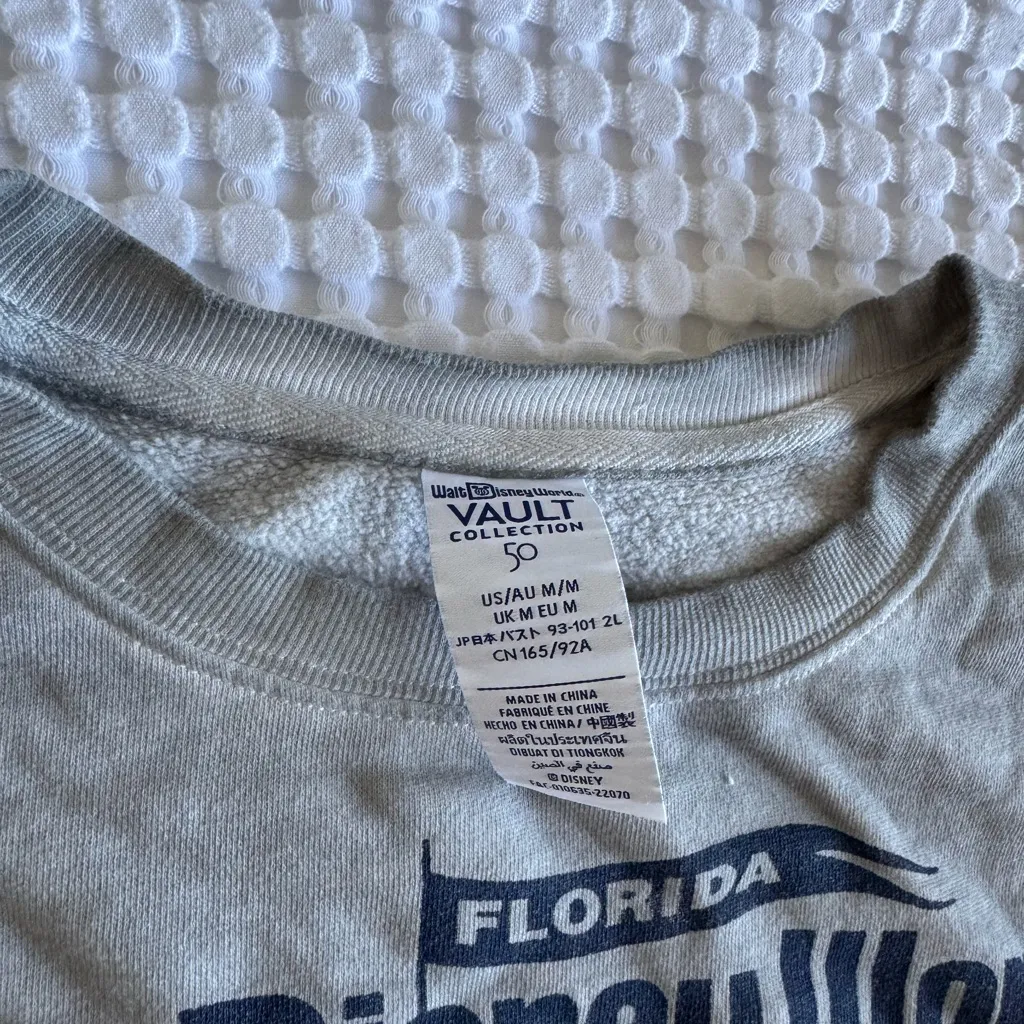 Walt Disney World Vintage Crewneck - Image 3