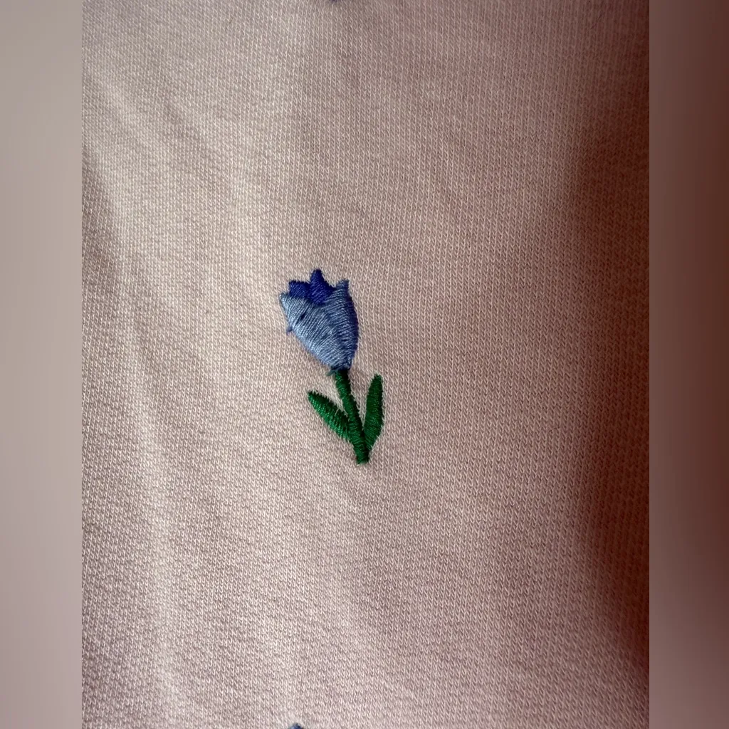 talbots pink‎ embroidered Floral Sweatshirt Small - Image 3