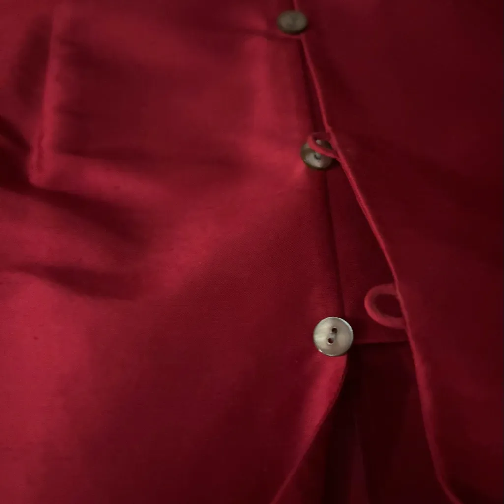 Talbots pure silk blouse‎ jacket. Size 8 - Image 4