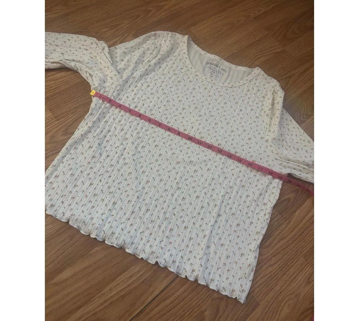 Aeropostale Floral Ribbed Shrunken Tee Size XXL - Image 4