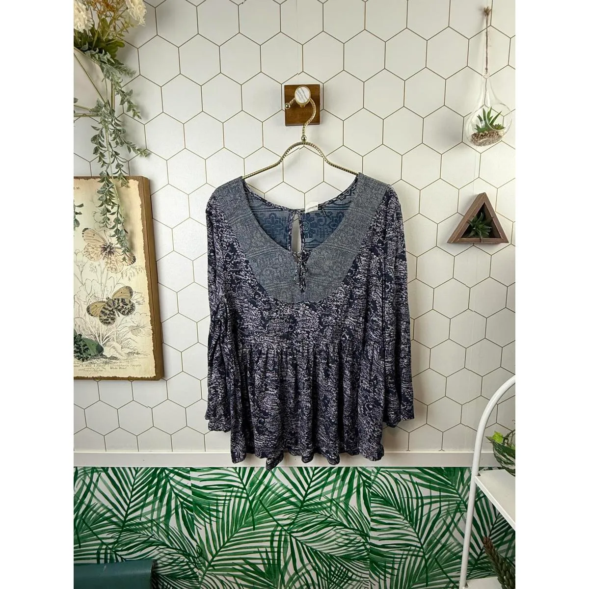 Akemi + Kin from Anthropologie Blue Marcella Peasant Blouse - Size - Medium - Image 2