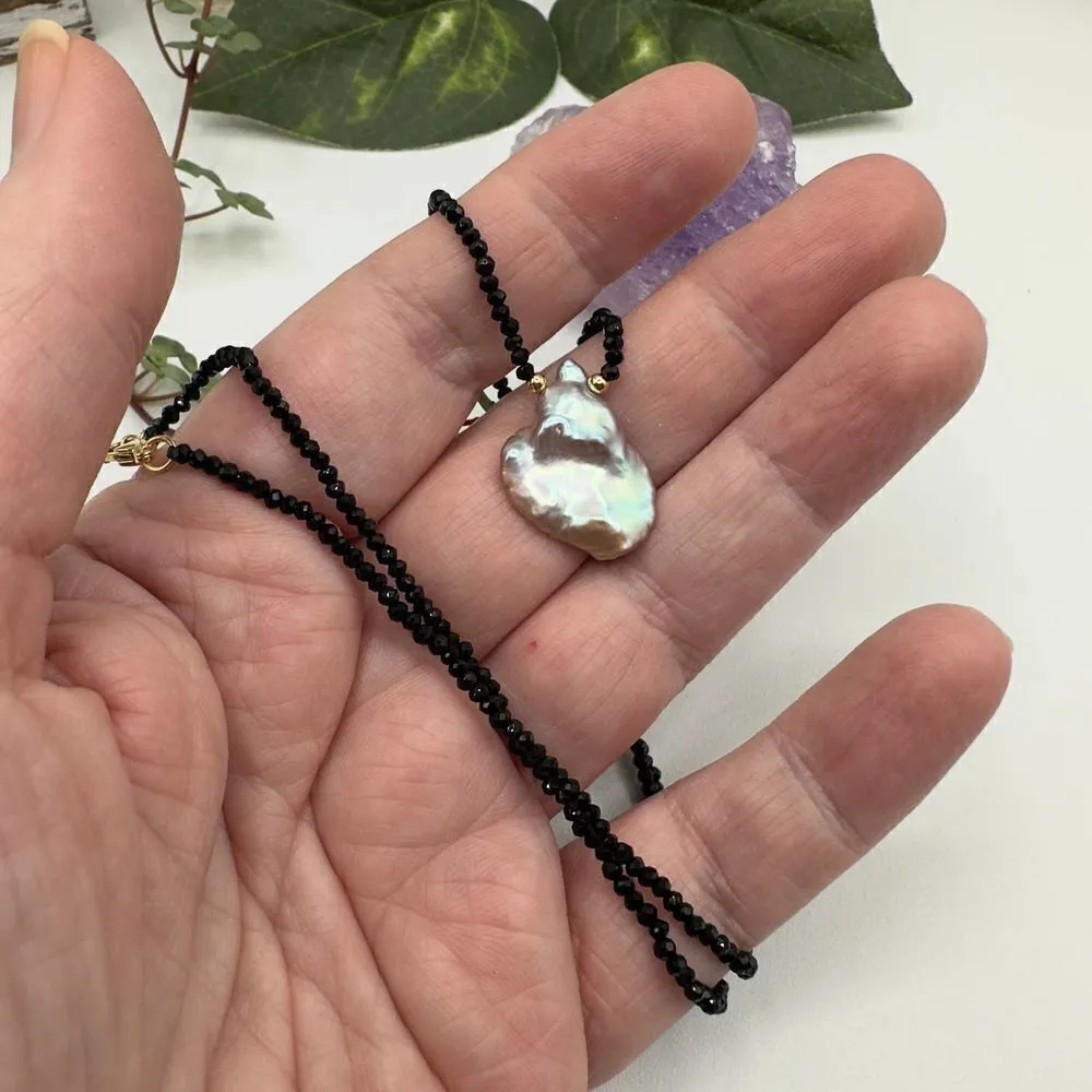 Baroque Pearl & Black Spinel Necklace Black - Image 2