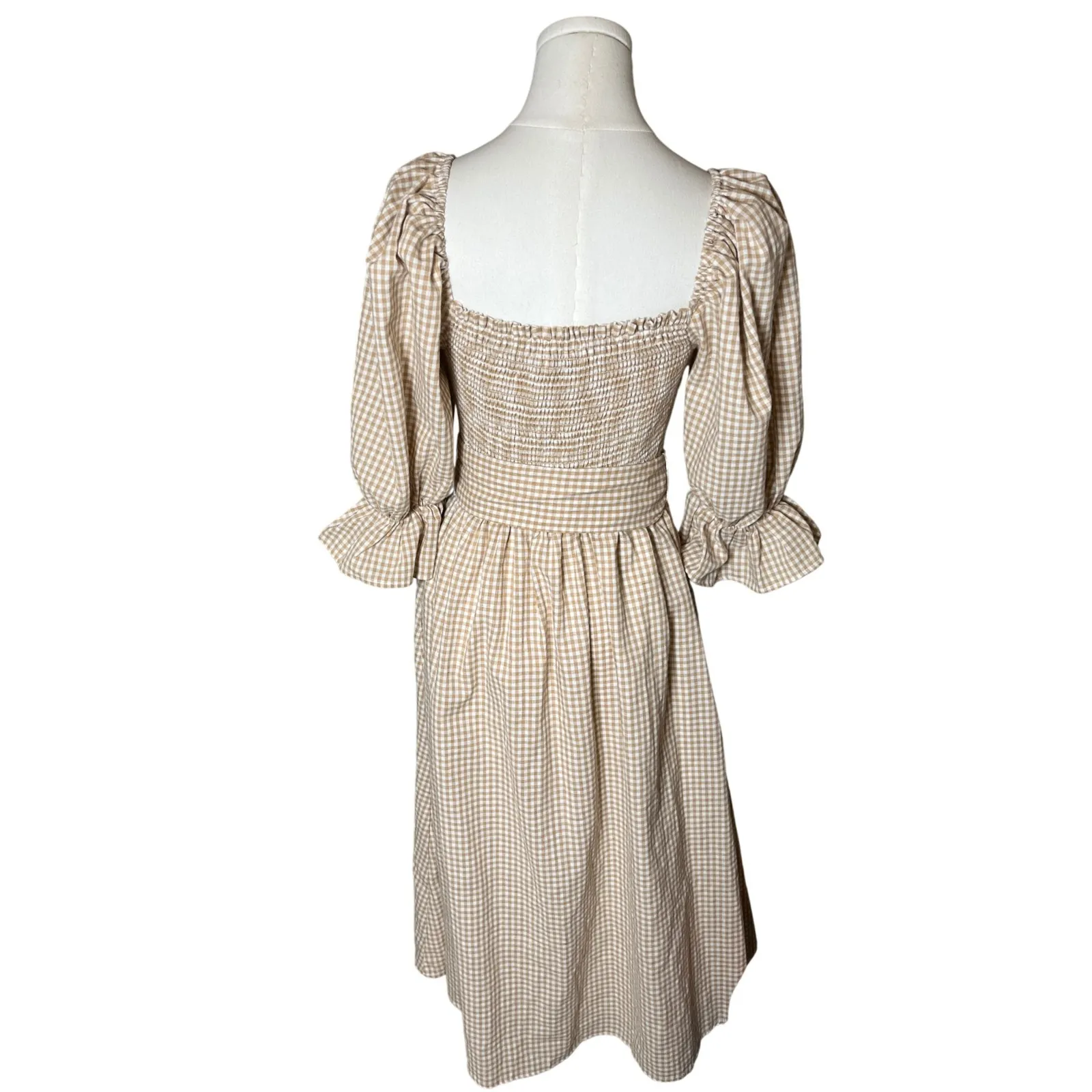 AURA Gingham Smocked Square Neck Midi Dress Beige White Puff Sleeve Belted M - Image 3