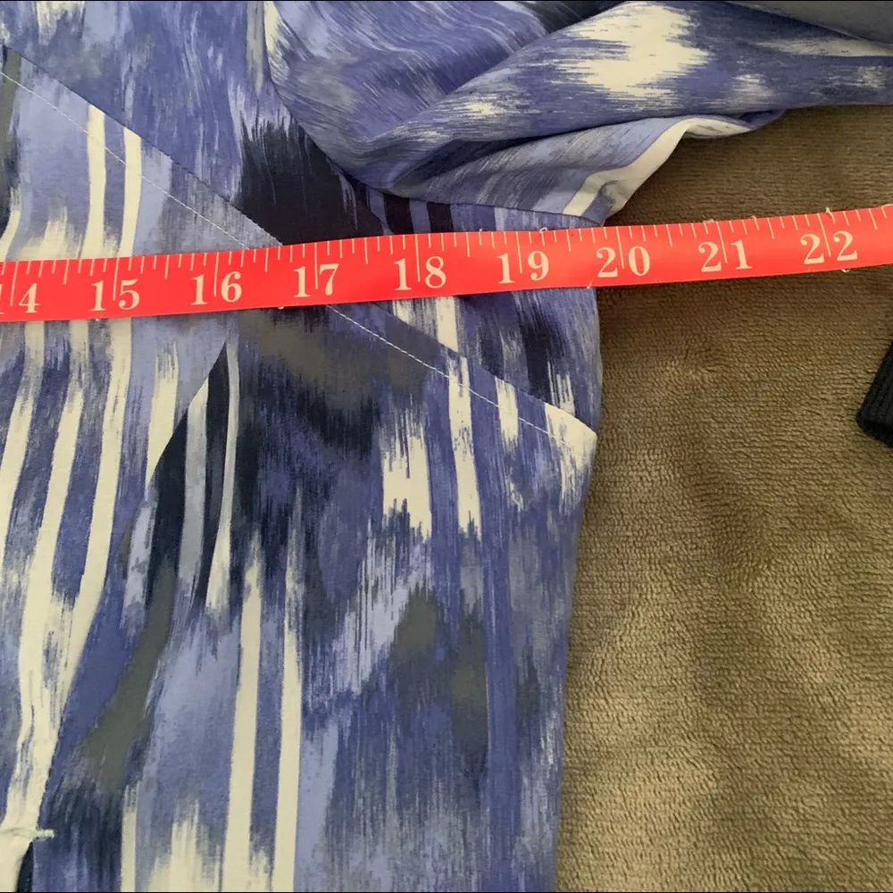 Athleta bomber style lightweight jacket size M - Image 3