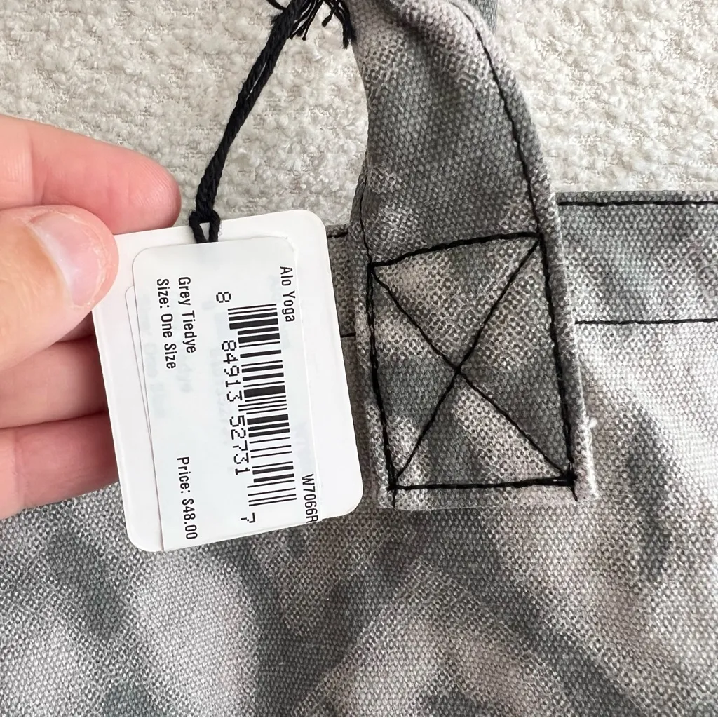 Alo Yoga NWT‎ Gray Tie Dye Shopper Tote Canvas Oversized Bag One Size - Image 12