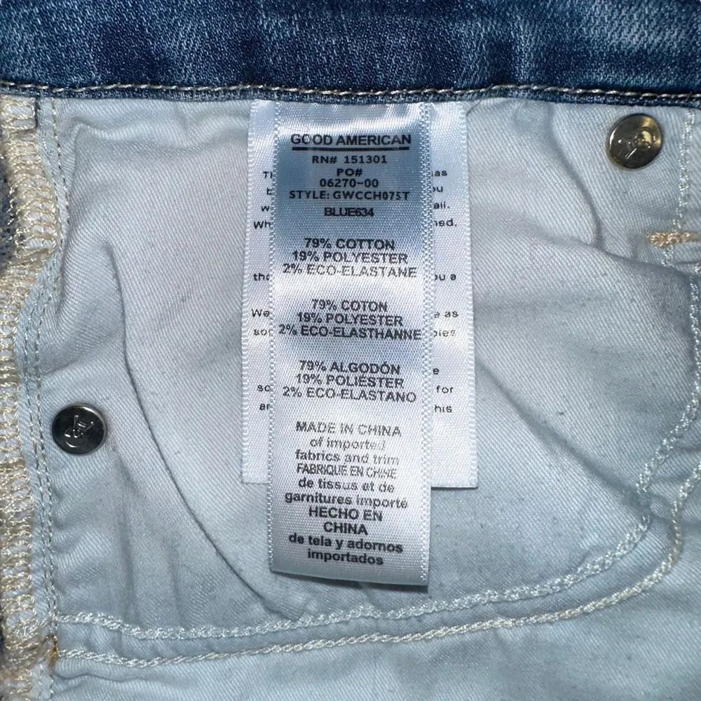 Good American Good Waist Destroyed High Rise Cropped Jeans in Blue634 4/27 - Image 6