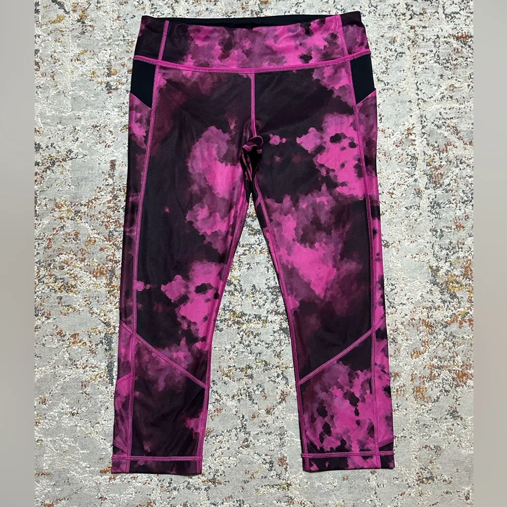 LULULEMON Pace Rival Crop Luxtreme Blooming Pixie Raspberry Black Size 10 - Image 3