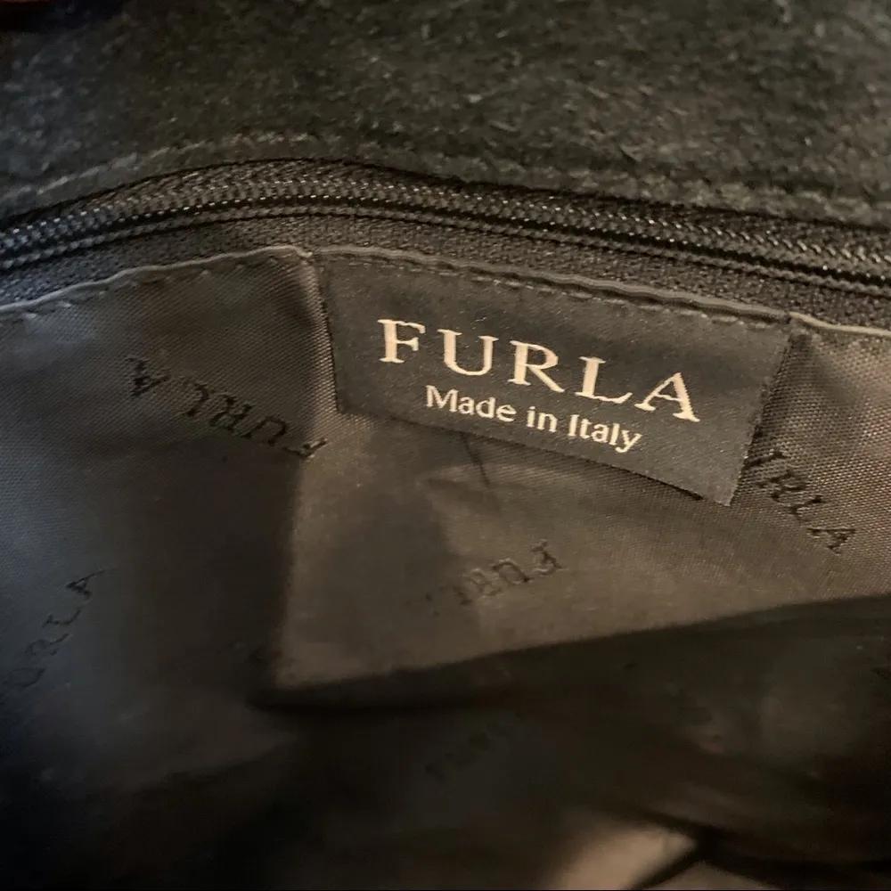 Vintage Furla Black Leather Shoulder Bag - Image 15
