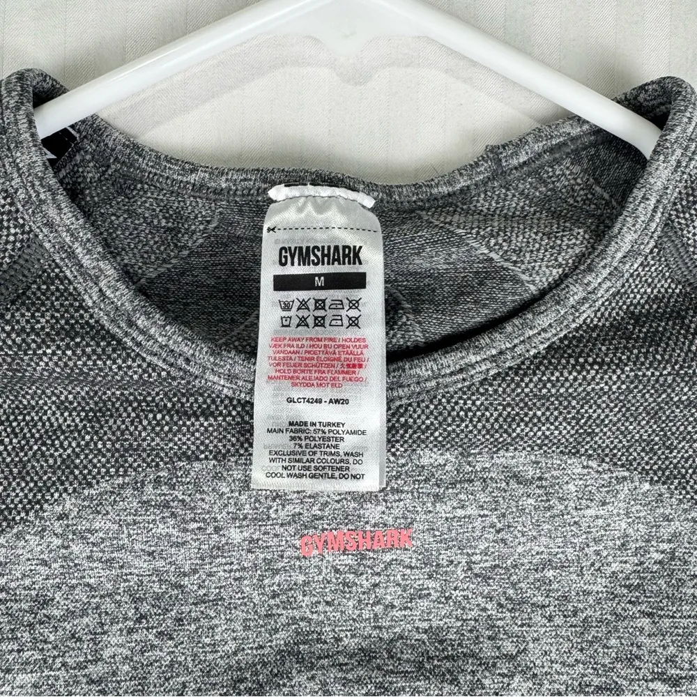 Gymshark Flex Crop Top Gray Long Sleeve Compression Workout Shirt Size Medium - Image 6