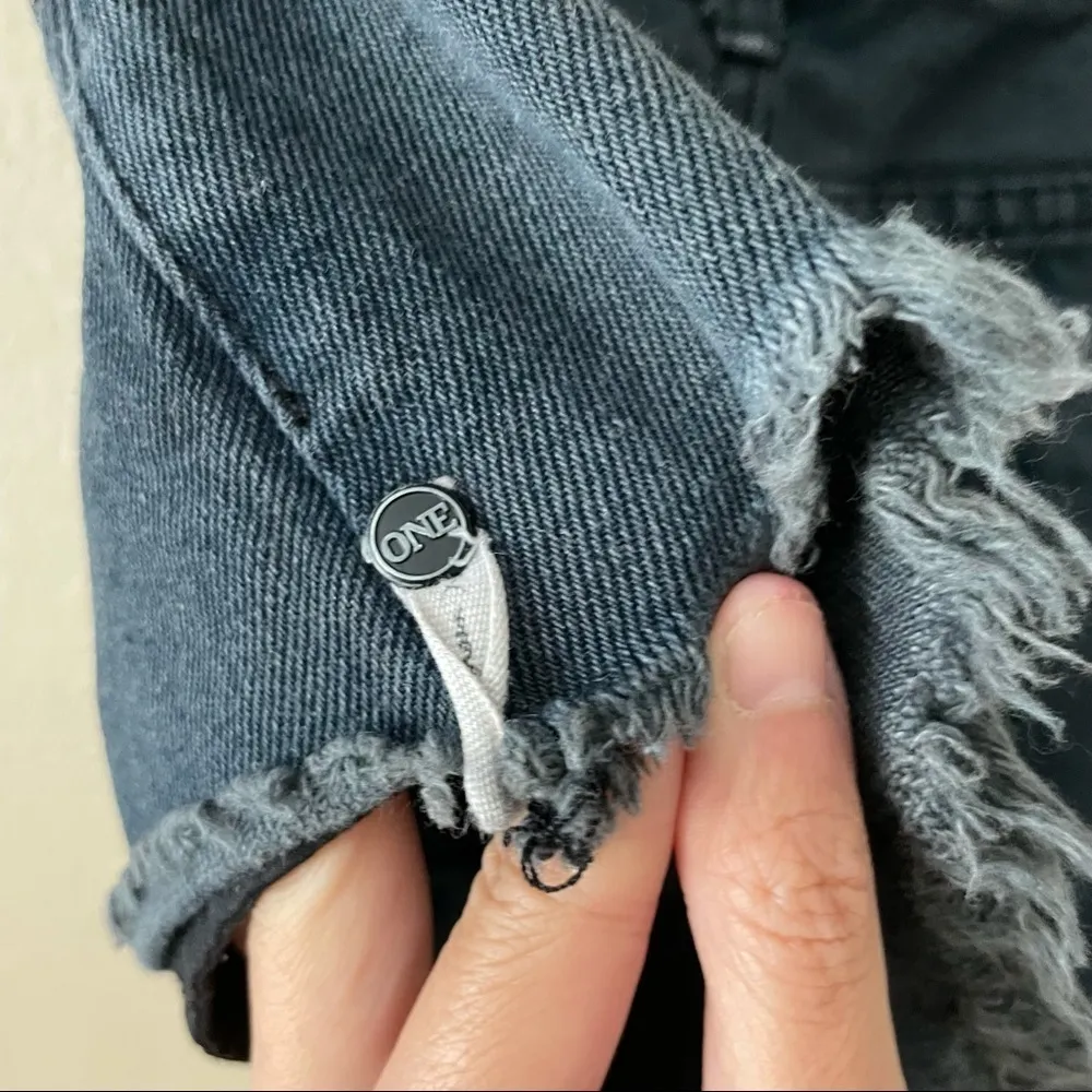 One Teaspoon Junkyard Button Fly Skirt Fox Black - Image 10