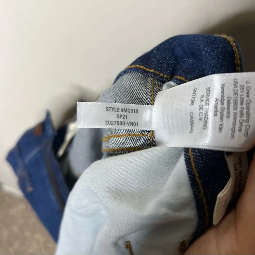 Madewell 10" High-Rise Skinny Crop Jeans in Macarthur Wash Exposed Zip‎ Edition - Image 15