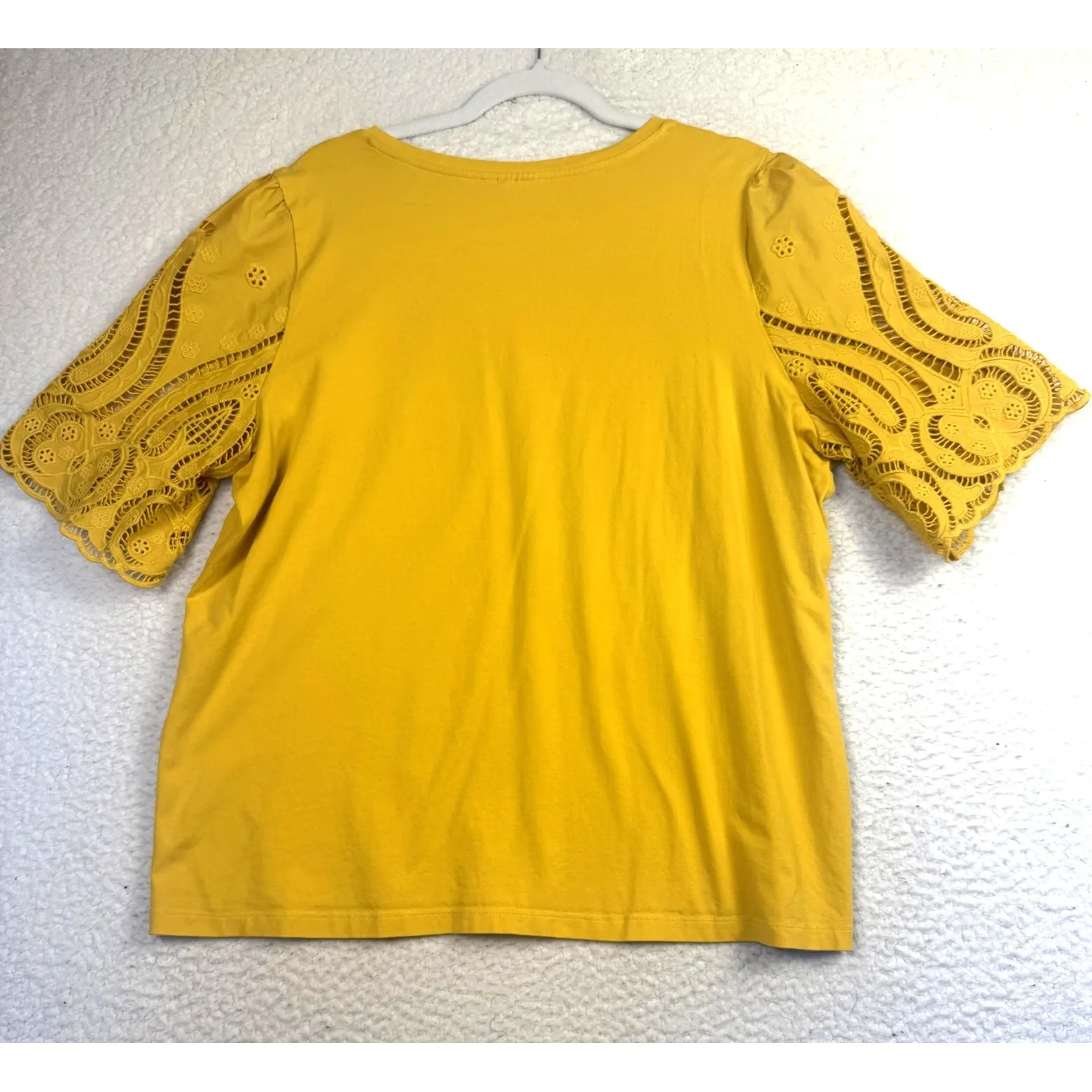 Chicos Shirt Womens XL Mustard Embroidered Eyelet Flutter Sleeve V Neck Top - Image 2