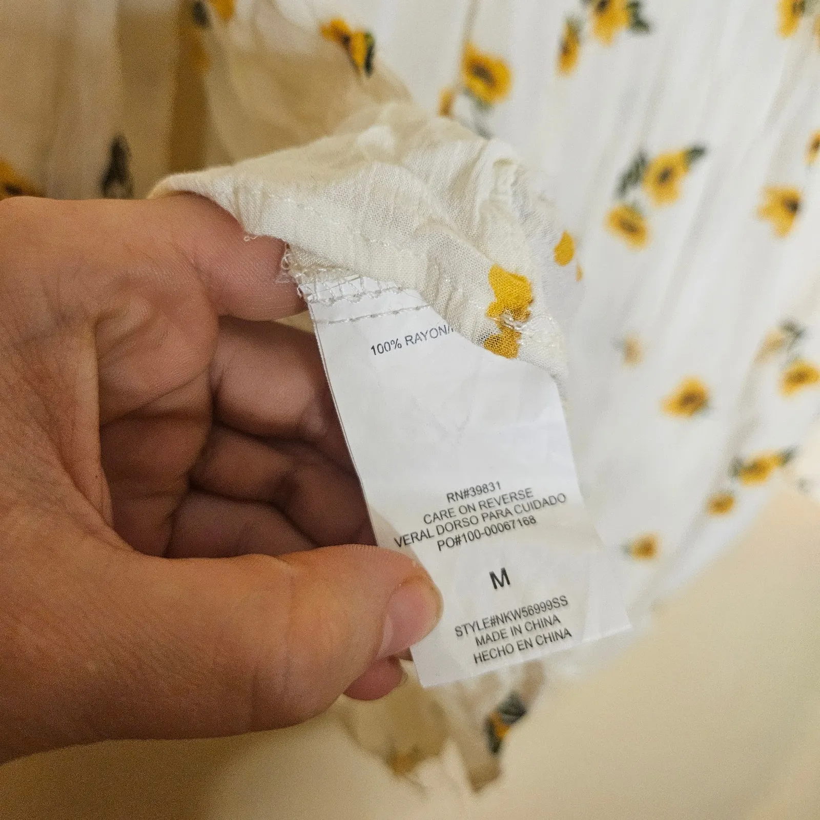 Rewind Size Medium M Floral Sunflower Blouse Boho Stretchy Flowy Top Shirt - Image 6