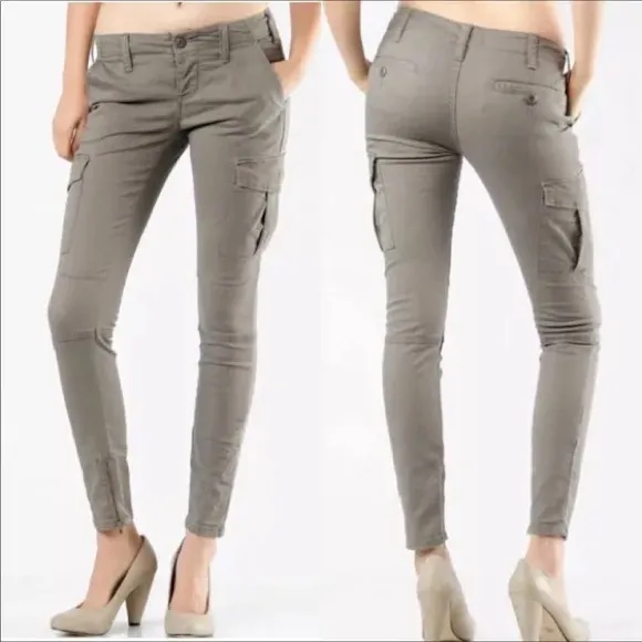 Free People Black Military Skinny Leg Cargo Pants. Size 26 - Image 2