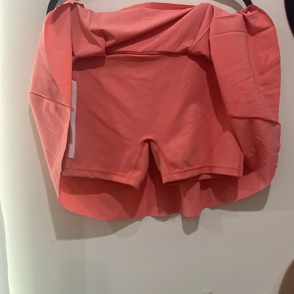 NWT Nike coral tennis/golf skort - Image 7