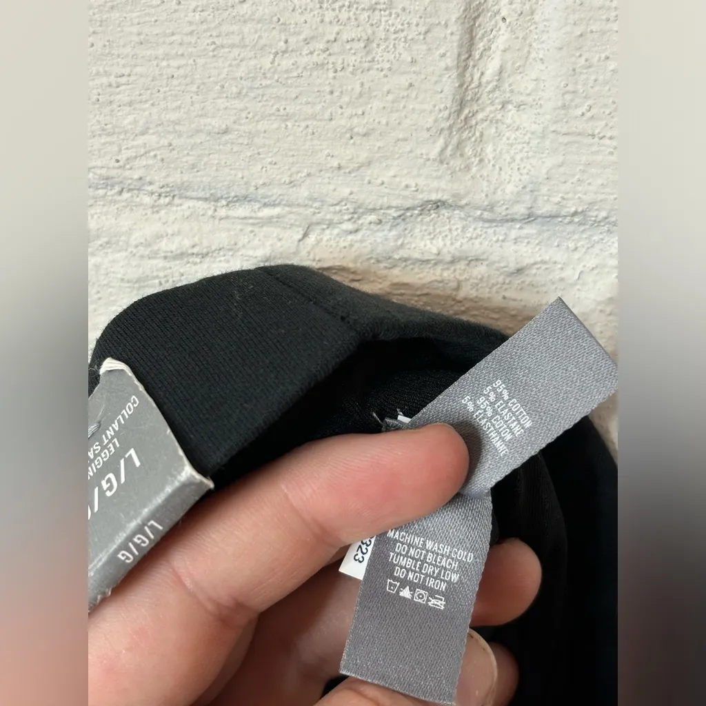 Aerie Woman’s Sequined Navy Blue Night Out Pant & Bra Set Size Large - Image 10