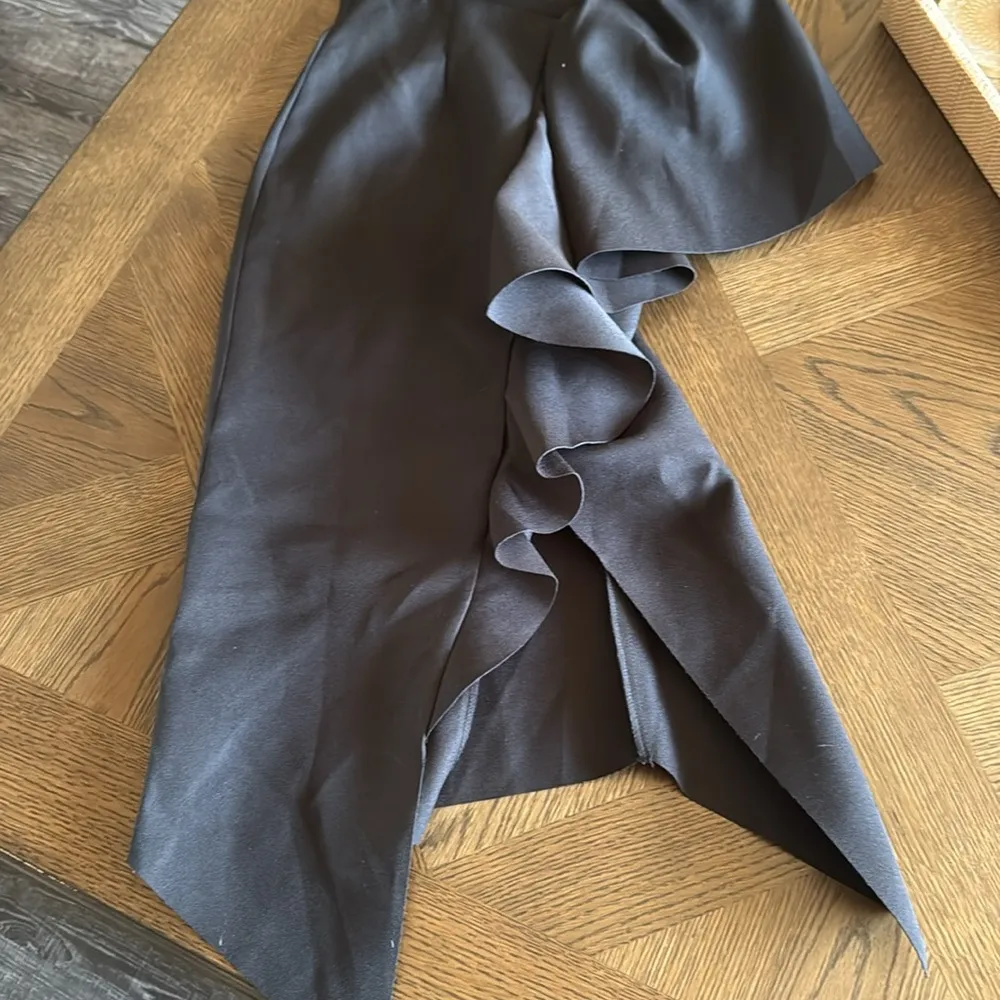 ELLIATT Reception Dress in Black, Size X-Small, $170 - Image 14