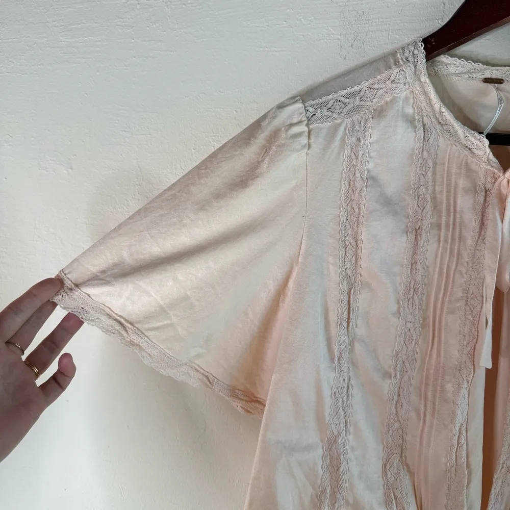 Free People Barabarella Bed Jacket Lace Tie Top Size Small - Image 5