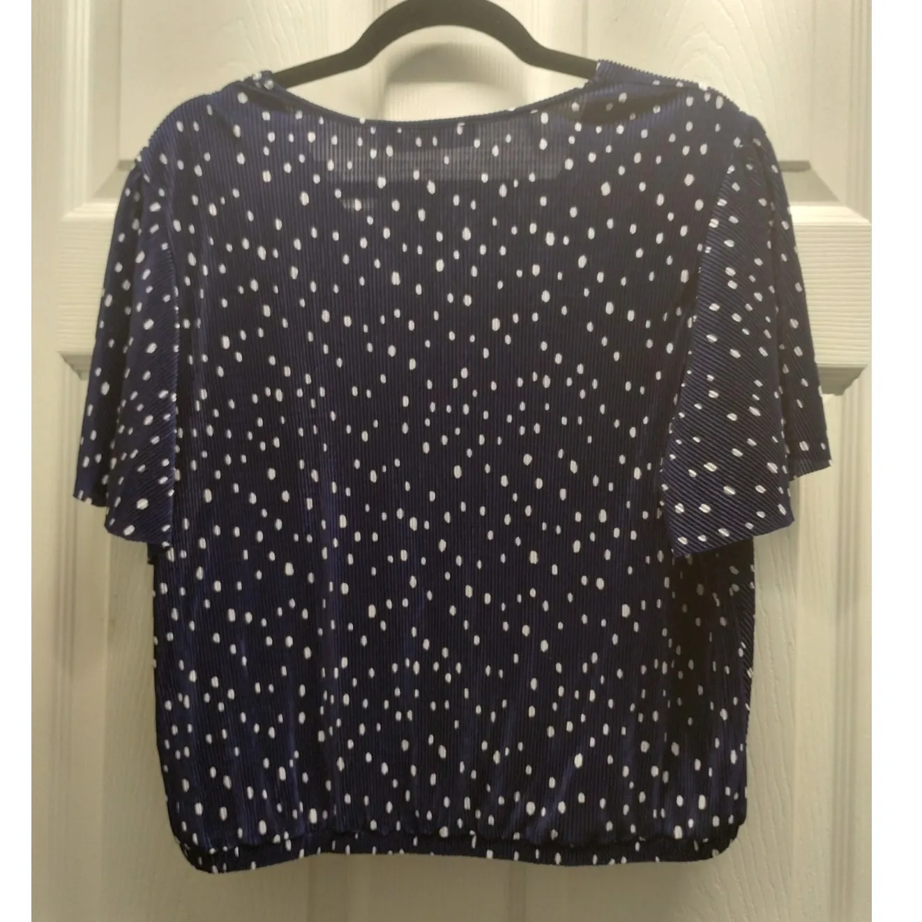 ASTR Juniors Size XL Faux Wrap Top Navy Blue Polka Dot Elastic Waist V-Neck - Image 3