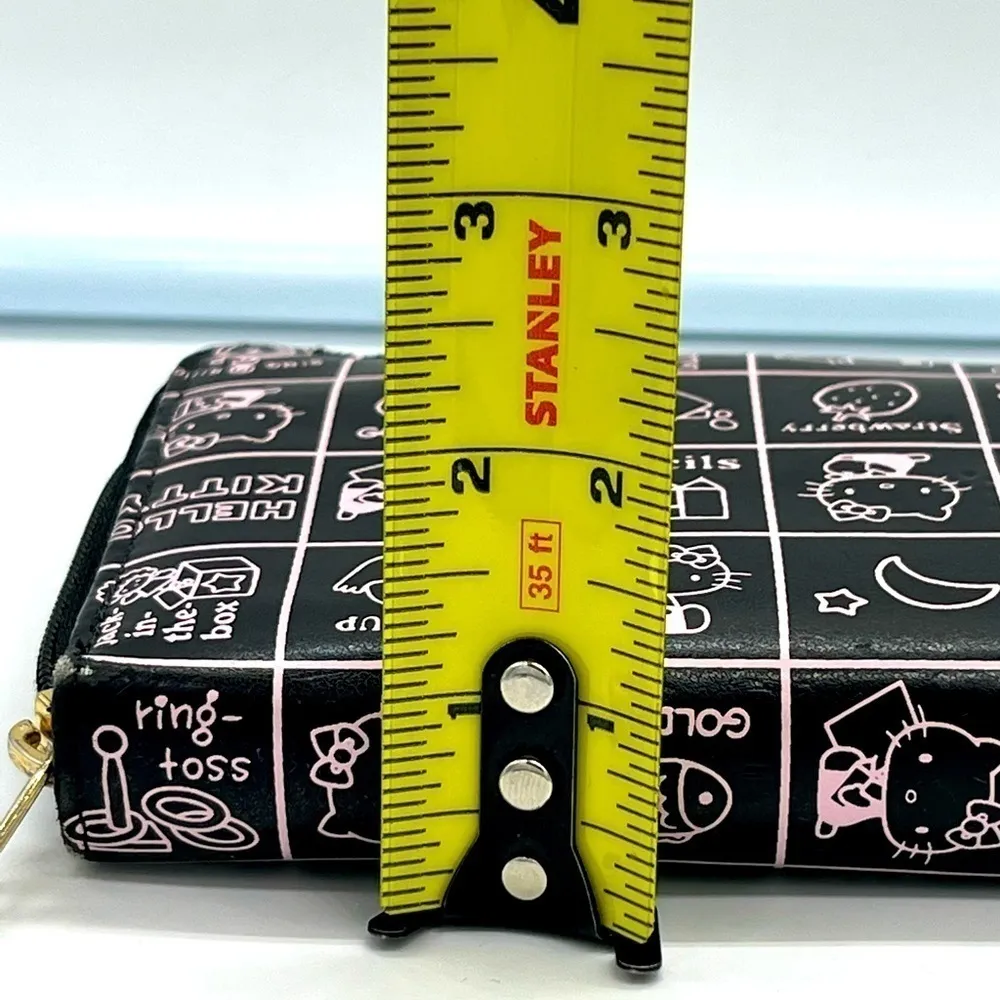 SANRIO HELLO KITTY black and pink zip around wallet - Image 15