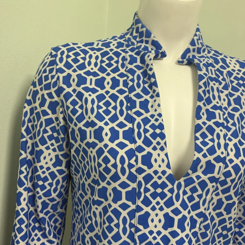 Jude Connally Chris Blue & White Geometric Tunic Top - Image 3