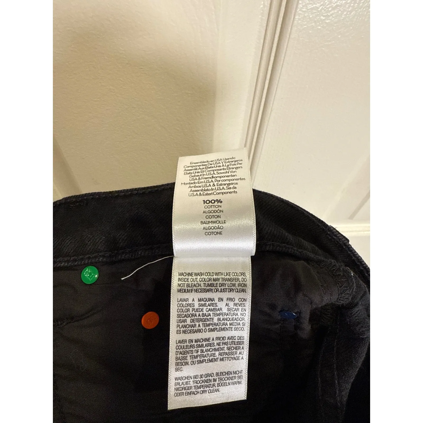 MOTHER SNACKS Black High Waisted Roll Cuff Mom Jeans Women's Size 28 NWT - Image 5