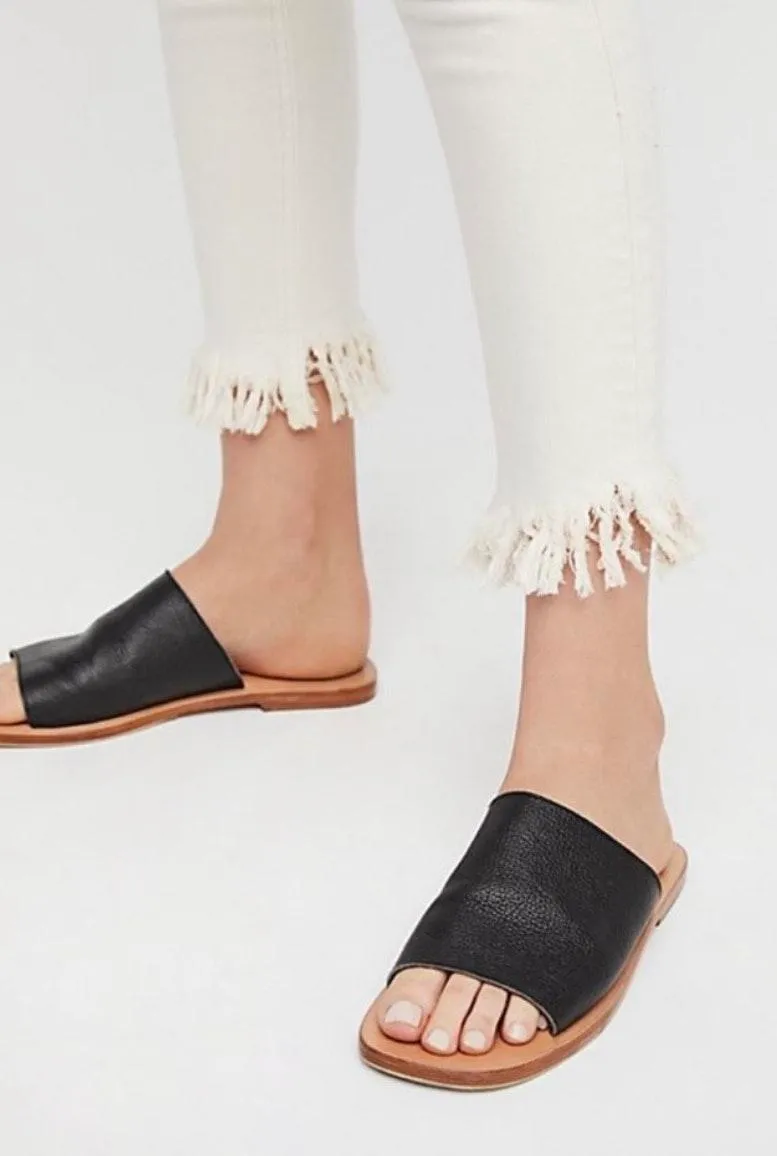 Free People  Great Heights Frayed Skinny Jean - Image 3