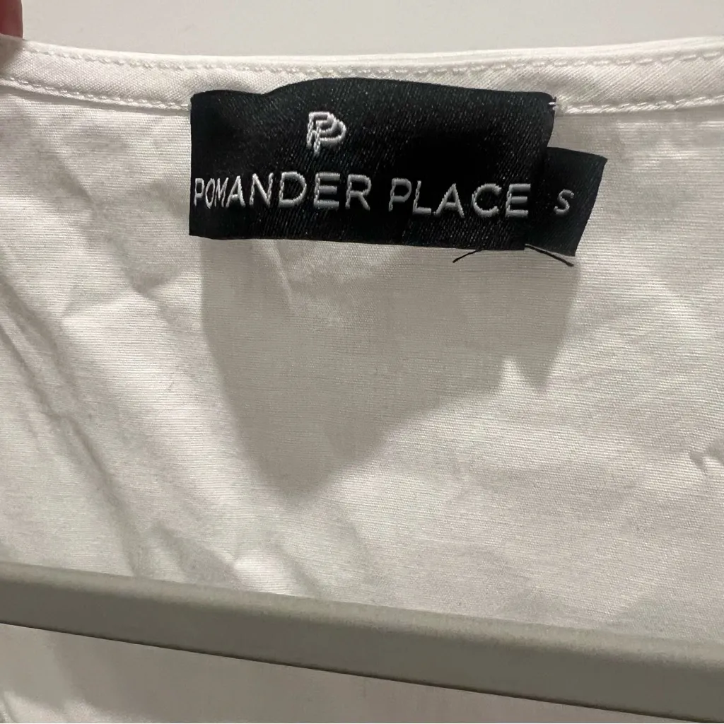 Pomander Place Tuckernuck White Poplin Easton Blouse Ruffle Sleeve Swing Top S - Image 3