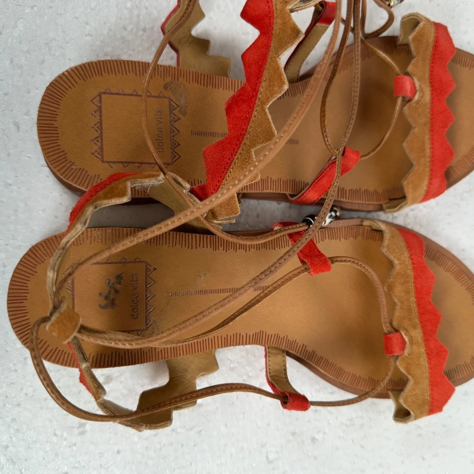 Dolce Vita Pedra Suede Gladiator Sandals Women's 8 Brown Red Beaded 1" Wedge - Image 9