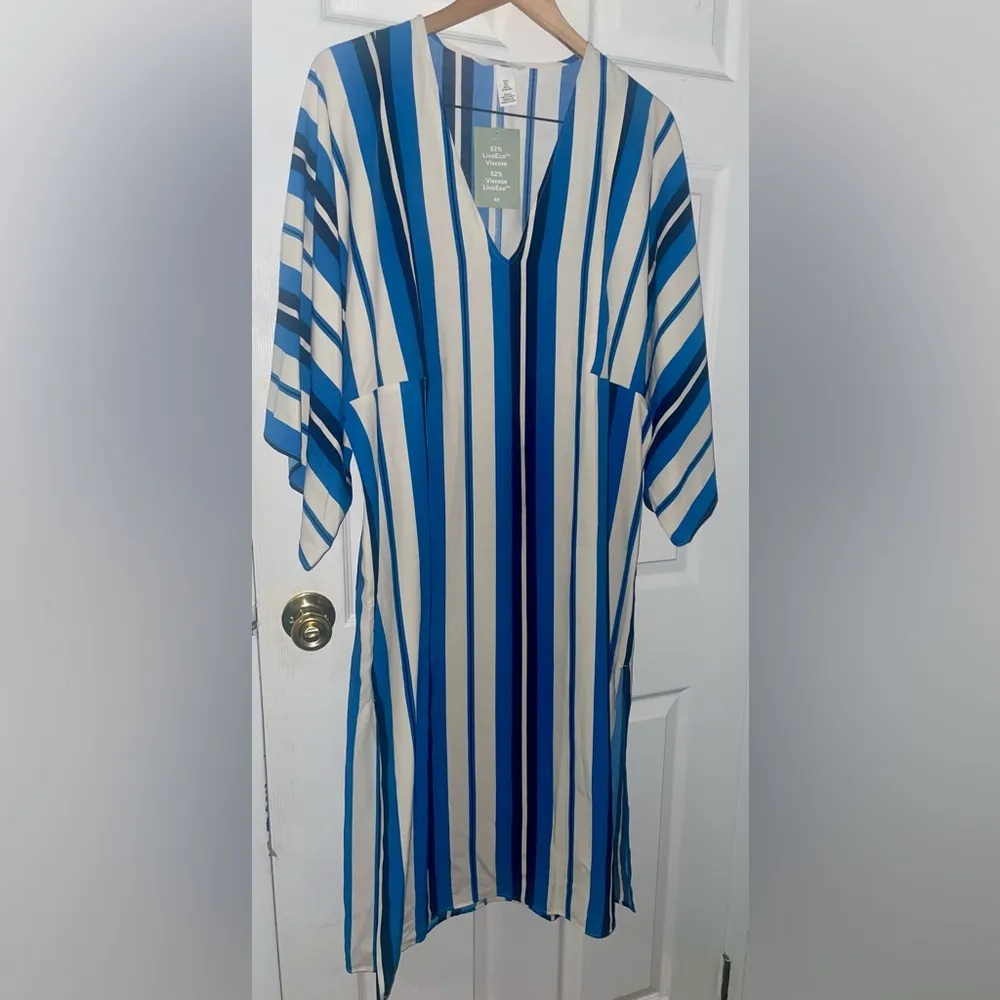 V-neck kaftan dress - Image 5