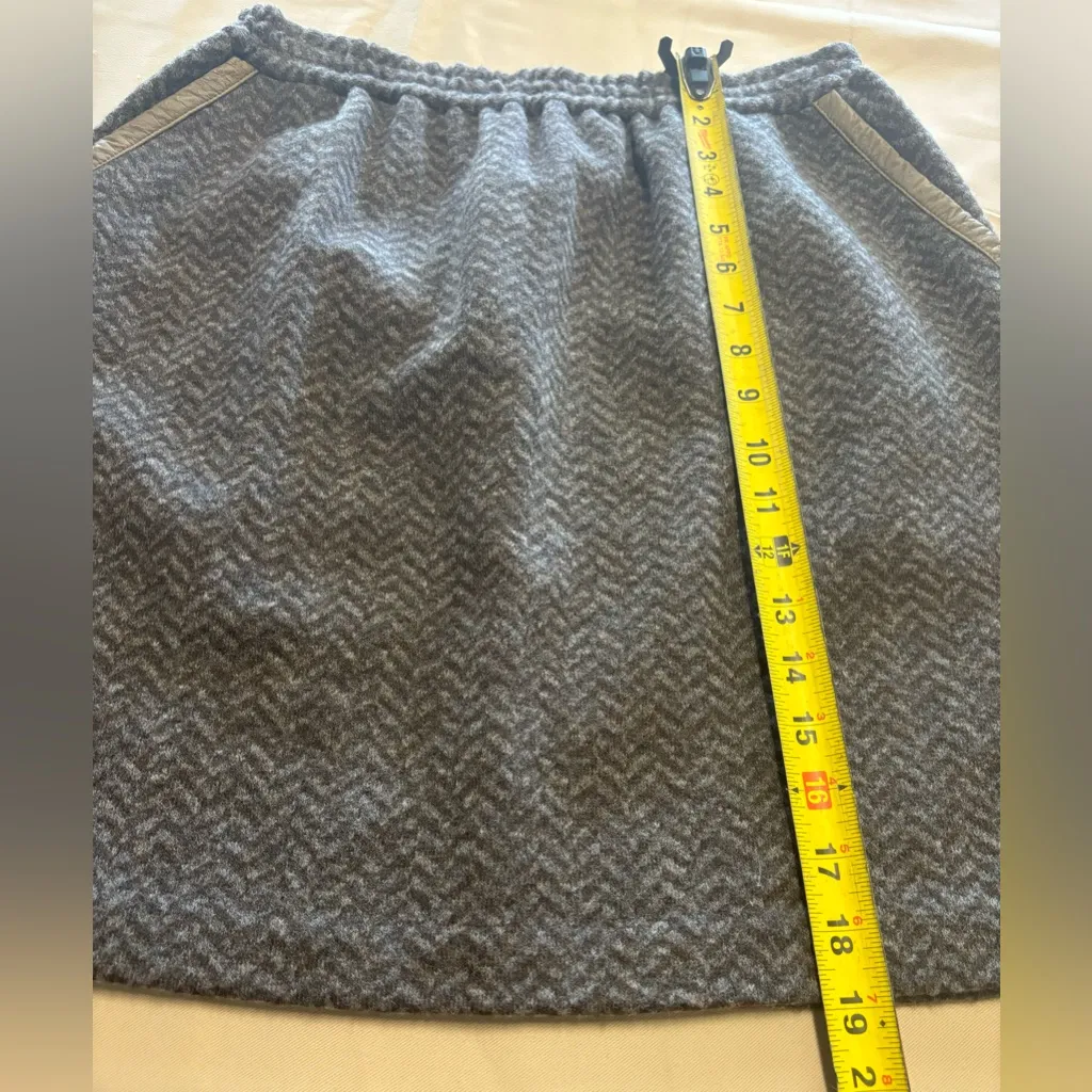 J Crew Wool Blend Skirt‎ Brown Herringbone Pull On Pockets Lined Sz 6 - Image 4