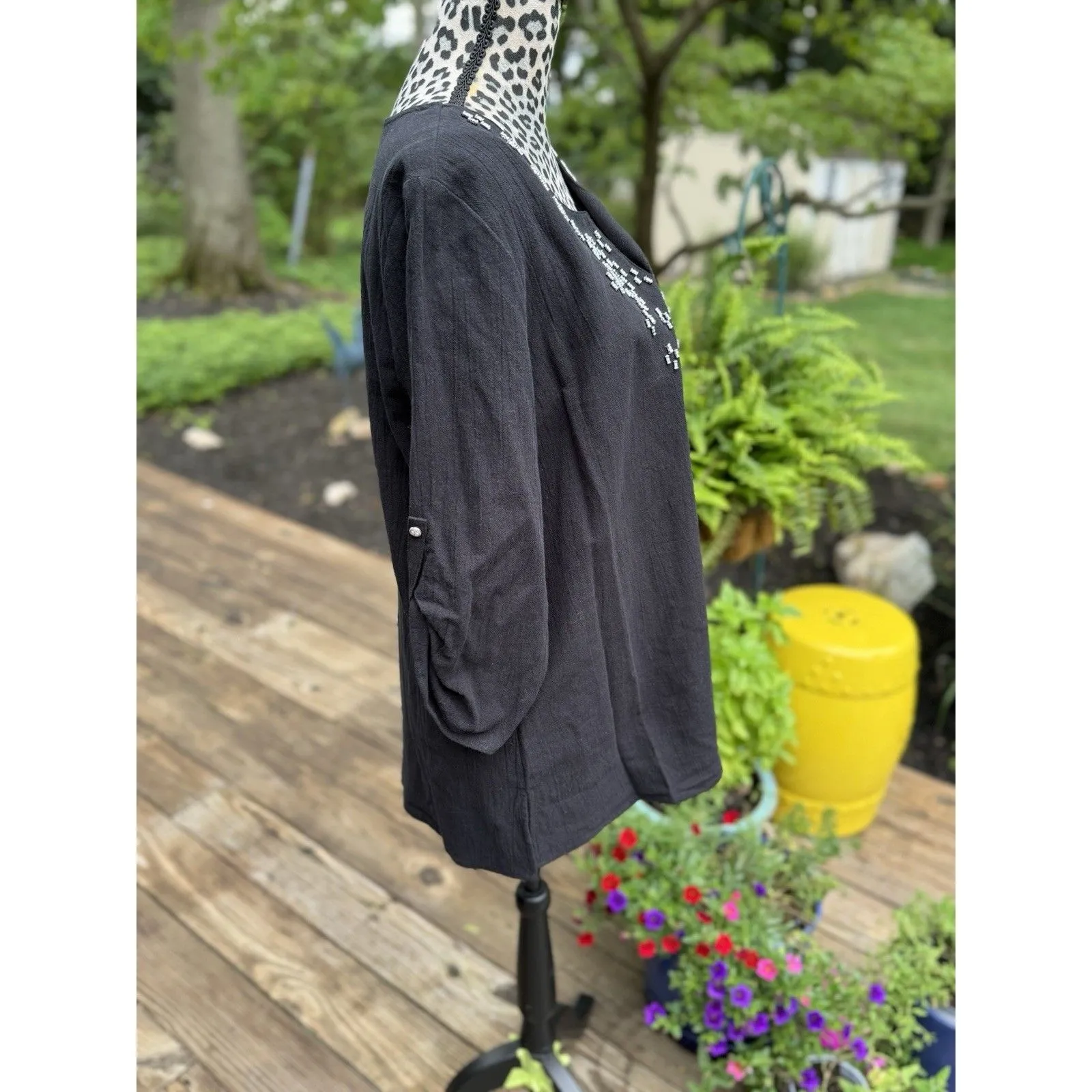 Susan Graver Women’s Tunic Blouse Black Sz M 100% cotton beaded roll tab - Image 5
