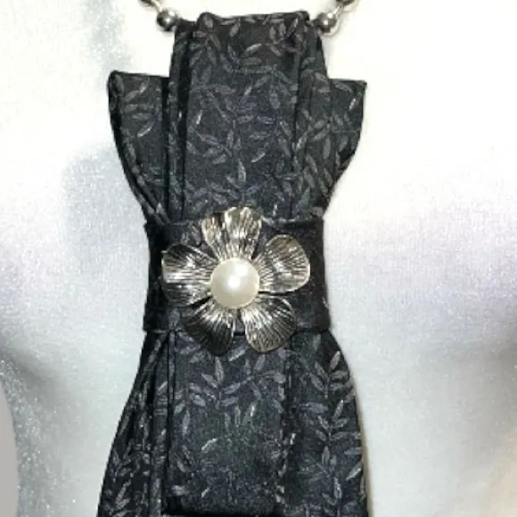 “Dainty Dapper”Elegant Black Floral Necktie Necklace with silver flower attached - Image 2