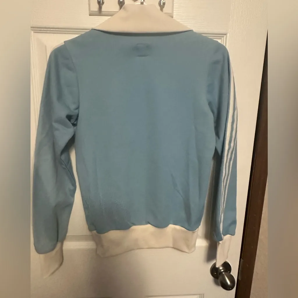 adidas Light Blue and White vintage Jacket - Image 9