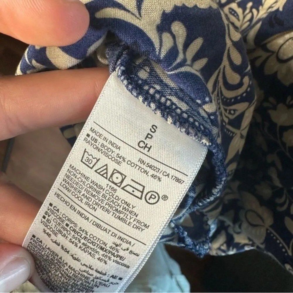 V-Neck Tiered Floral Mini Swing Dress for Women - Image 9